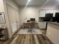 Building Photo - 2 Bedroom 2 Bath Garden Level Lakeside Apartment for rent in  Branson, MO - Offering Flexible Lea...