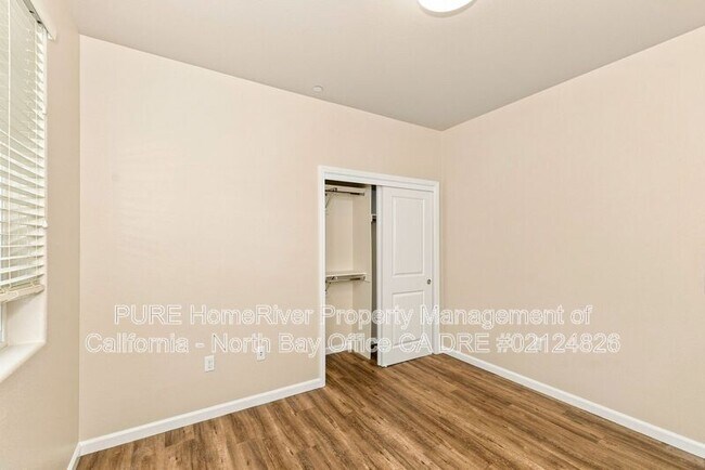 Building Photo - 1665 Hopper Ave