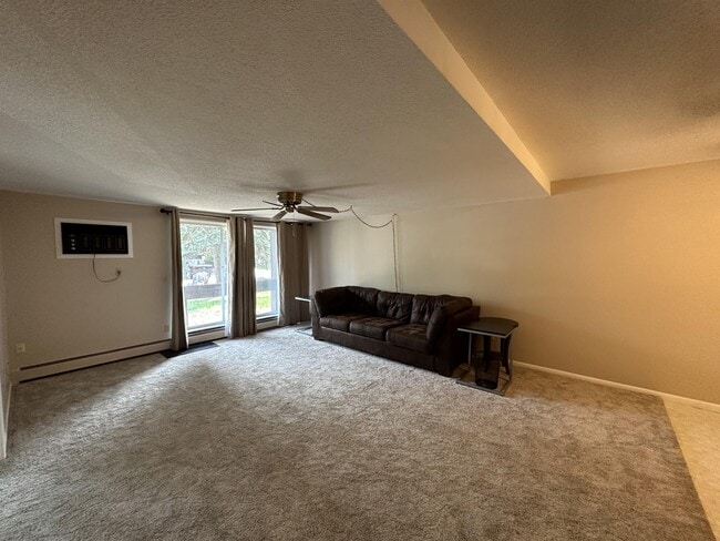 Building Photo - 4207 Lakeside Ave N