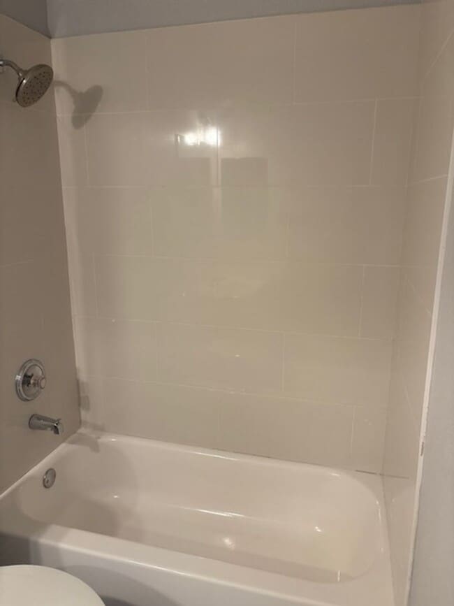 Building Photo - one story house with 3 bedrooms