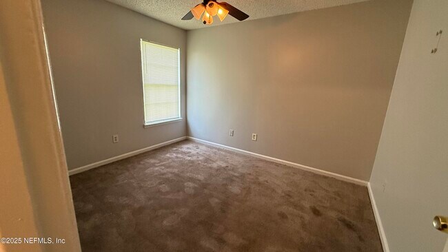 Building Photo - 8366 Rocky Creek Dr