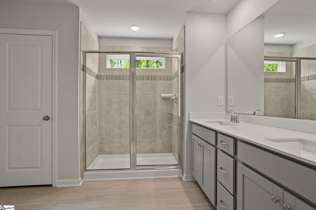 Building Photo - 220 Stellate Pl