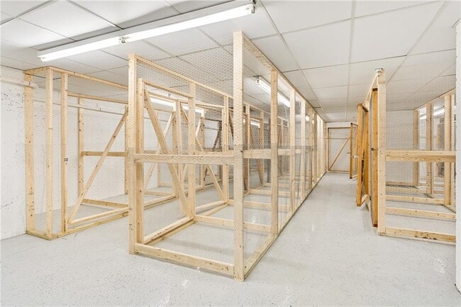 Building Photo - 30 Argyle Ave