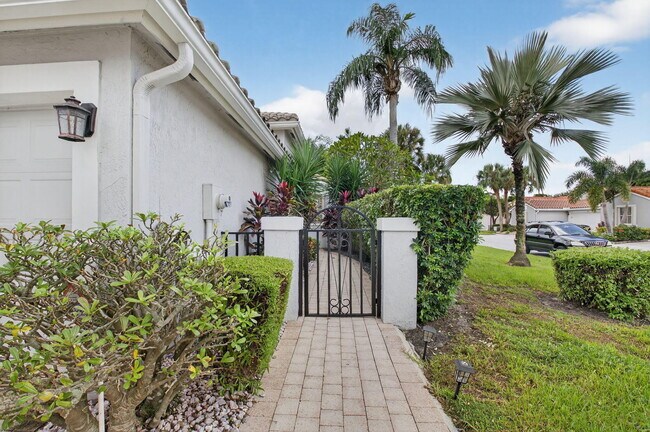 Building Photo - 7470 Chorale Rd