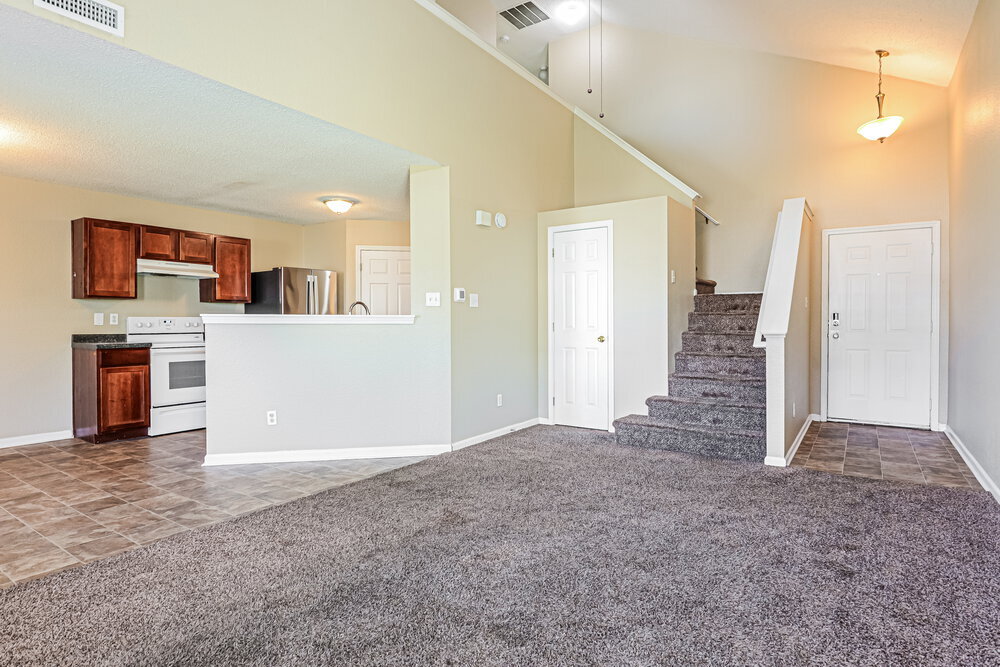 Building Photo - 1240 Cutler Ln