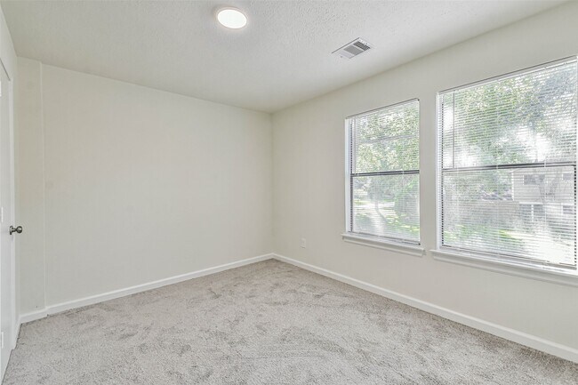 Building Photo - 5222 Creek Shadows Dr