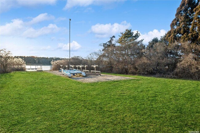 Building Photo - 145 Olivers Cove Ln