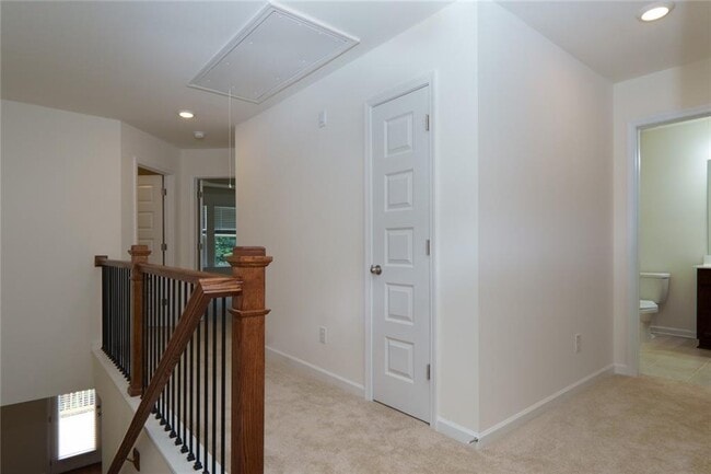 Building Photo - 2187 Foley Pk St