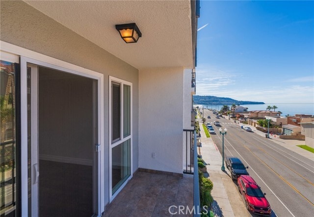 Building Photo - 730 Esplanade