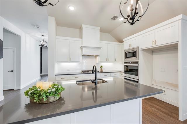 Building Photo - 14304 Spitfire Trail