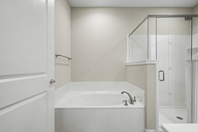 Building Photo - Waterfront Community Living in Soundview Landing with Private Boat Slip!