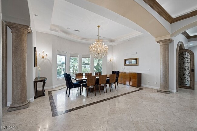 Building Photo - 1545 Villa Rica Dr