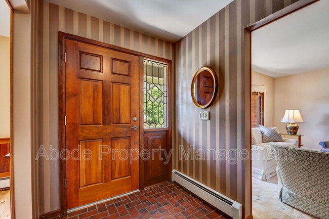 Building Photo - 1508 Linden Lake Rd