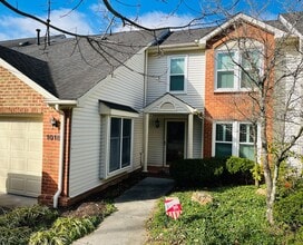 Building Photo - Upscale 3 Bedroom 2.5 Bath Townhouse