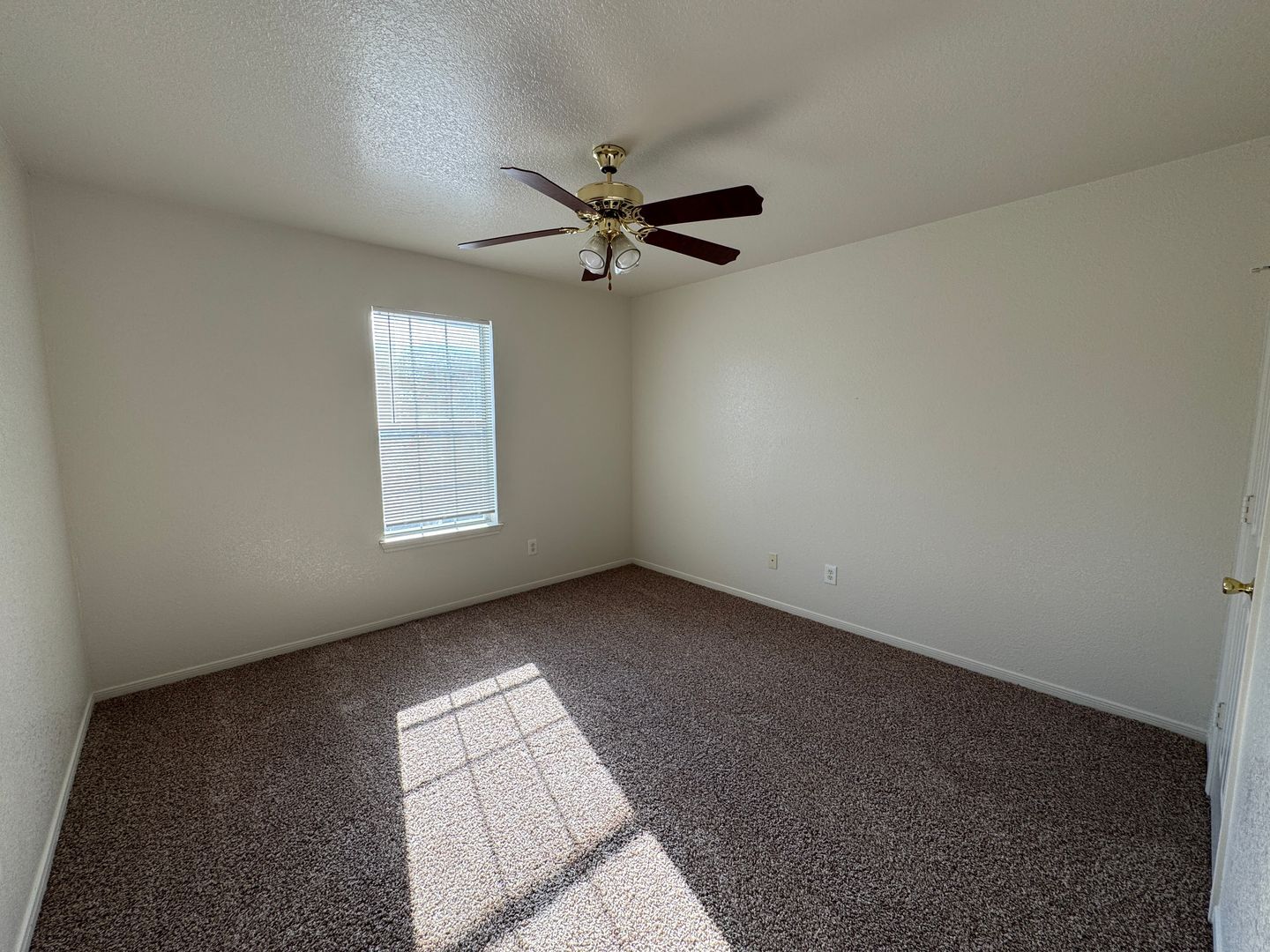 Building Photo - 3400 Cantabrian Dr