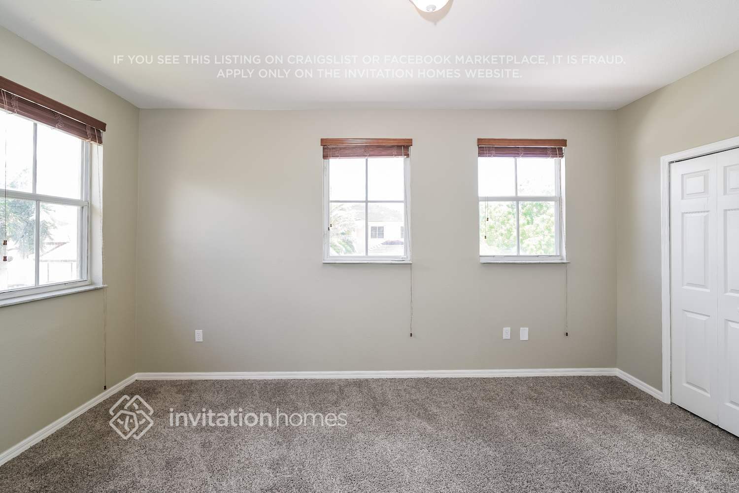 Building Photo - 16425 SW 84th St