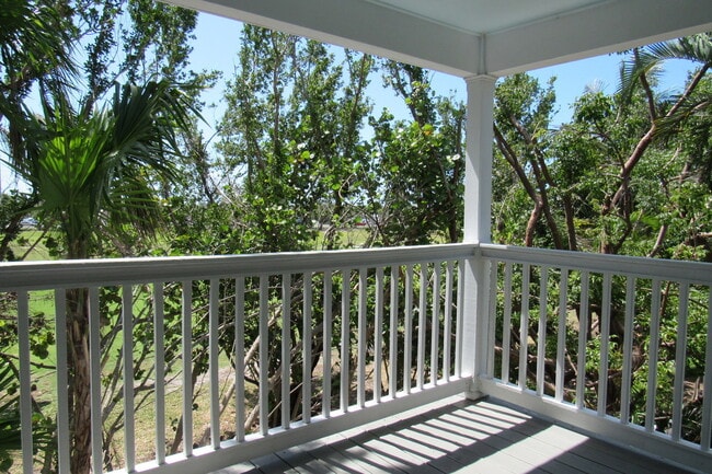 Building Photo - Fully Furnished 2 Bed 1.5 bath Home in the Key West Golf Club Community