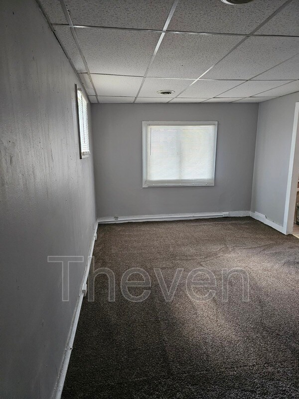 Building Photo - 107 Titus Ave