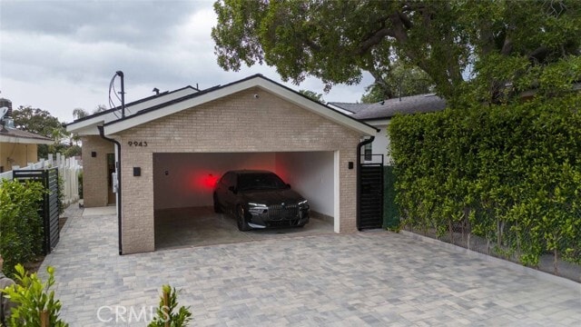 Building Photo - 9943 Provo Ave