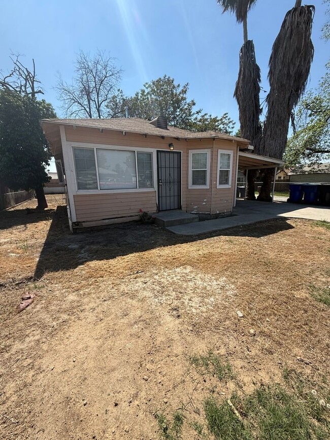 Building Photo - 415 Jeffrey St