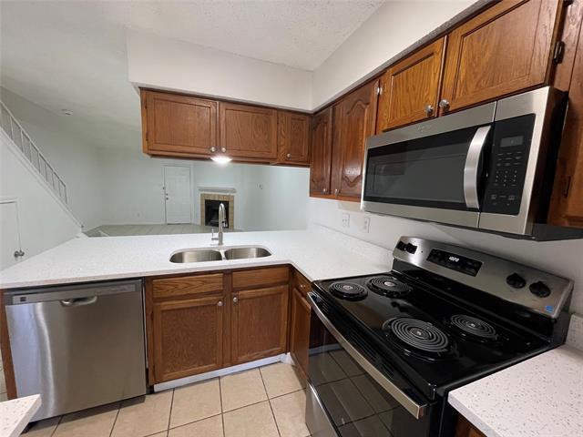 Building Photo - 1404 Shufford St