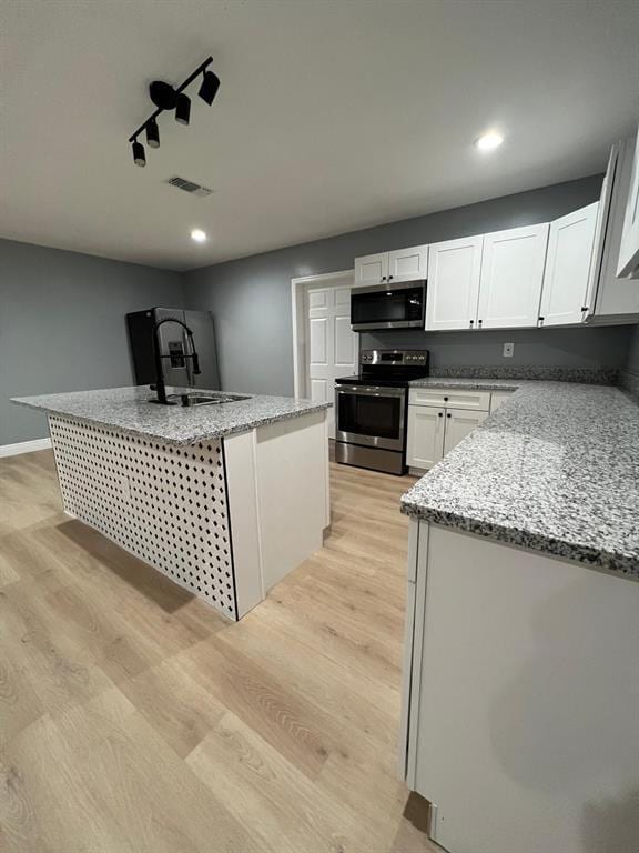 Building Photo - 2211 54th Ave Dr W