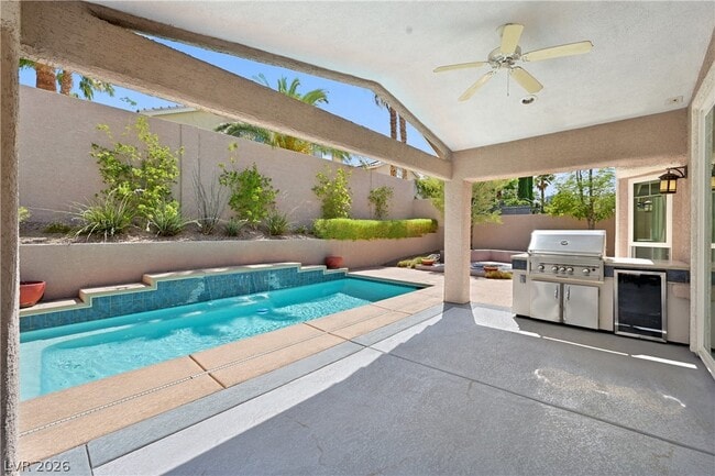 Building Photo - 9001 Crimson Clover Way