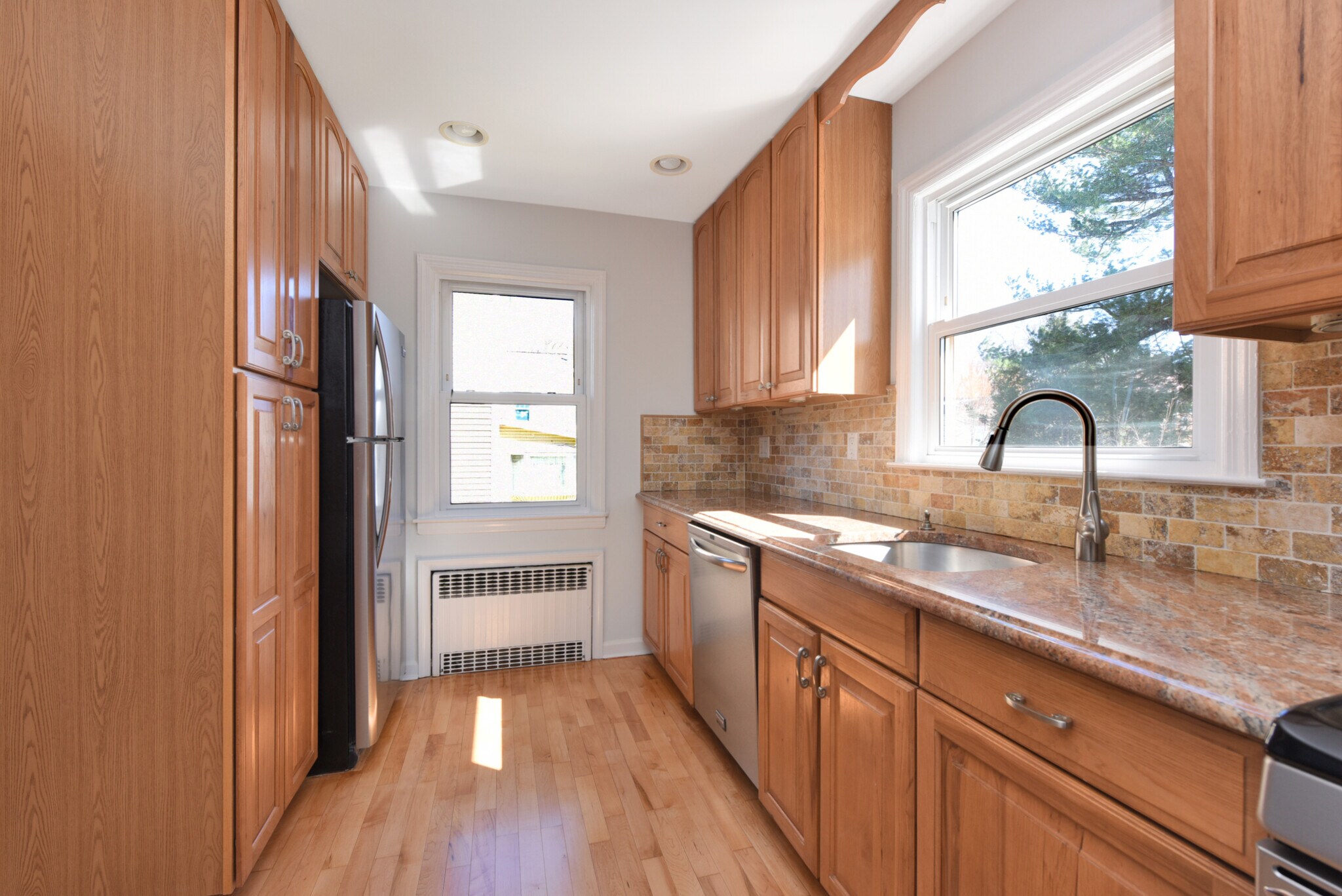 Building Photo - 6 Dunes Ln