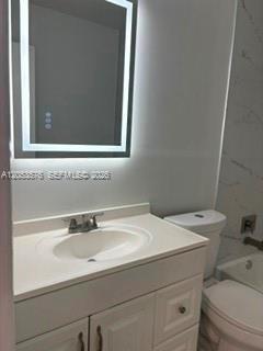 Building Photo - 6183 SW 41st Ct