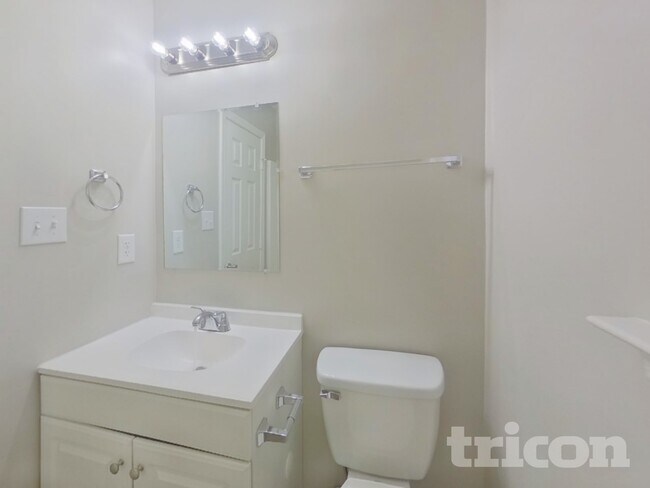 Building Photo - 509 Klondike Ln