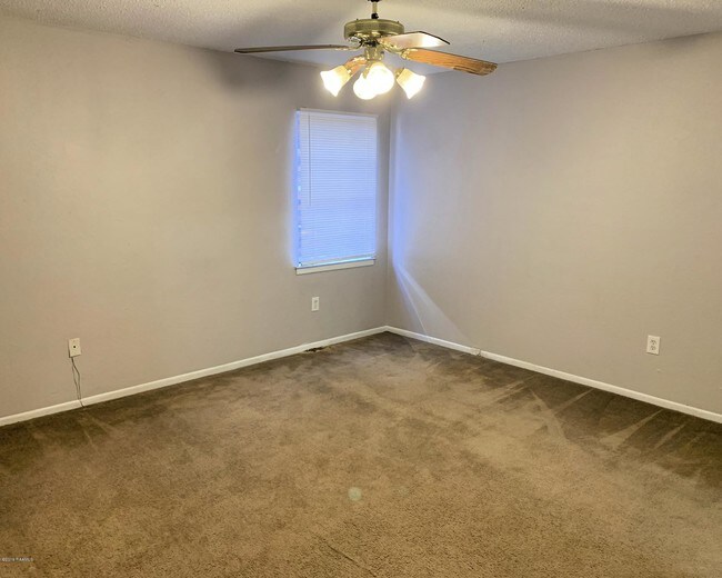 Building Photo - 326 Guilbeau Rd