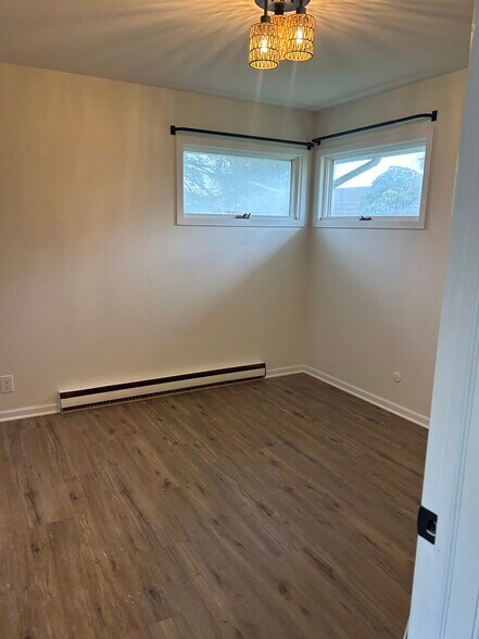 Building Photo - 14545 Archer Ave