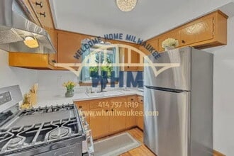 Building Photo - 8608 W Villard Ave