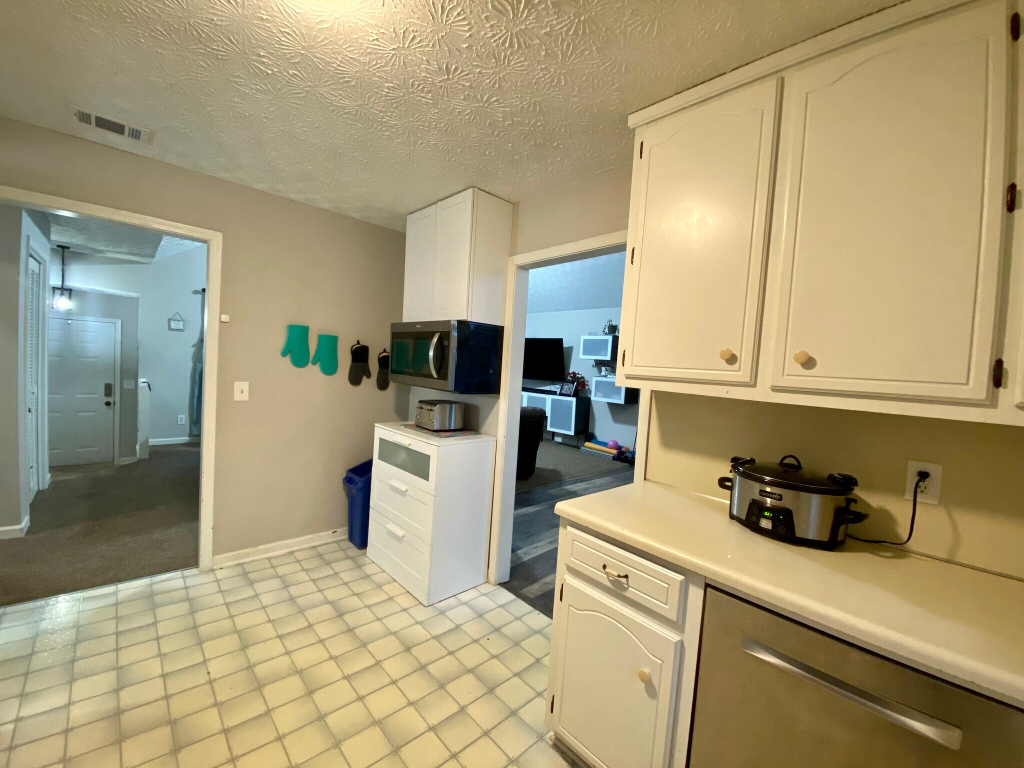 Building Photo - 1095 Mountain Springs Dr NW