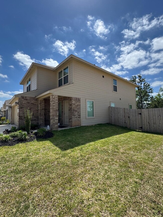 Building Photo - 14732 S Ascot Bnd Cir