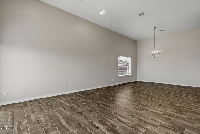 Building Photo - 957 Gulf Streams Ave