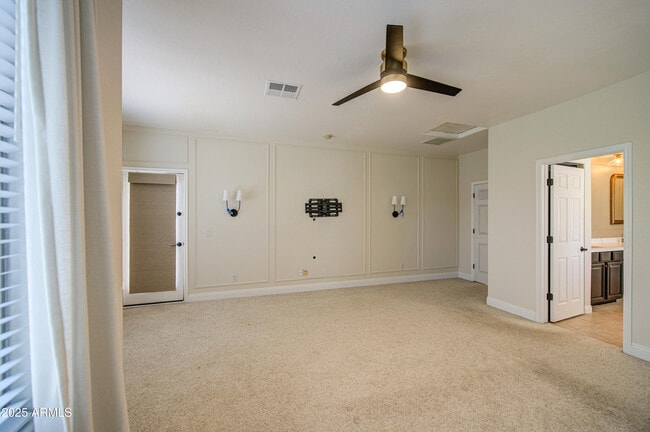 Building Photo - 4564 S Maverick Ct