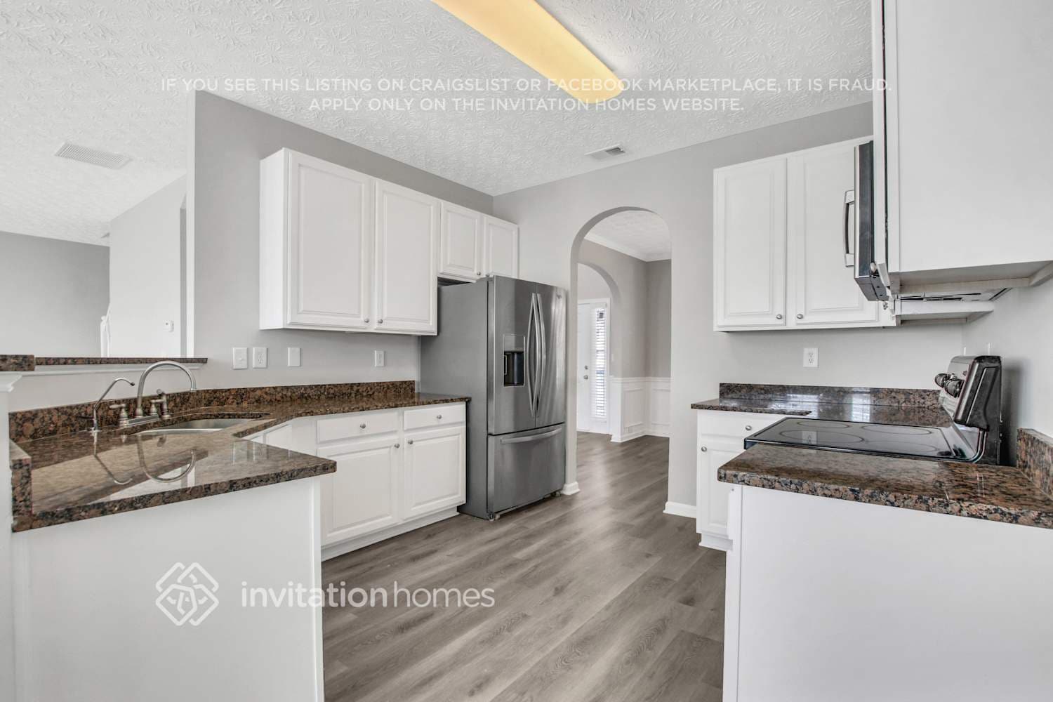 Building Photo - 6516 Snowden Dr