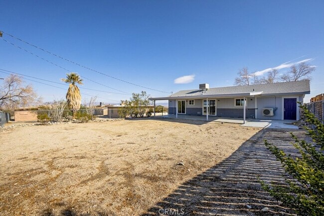 Building Photo - Beautiful 2 Bedroom Home