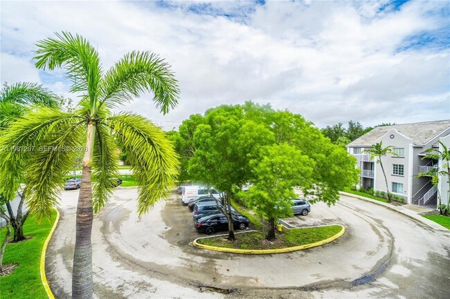 Building Photo - 11185 SW 6th St