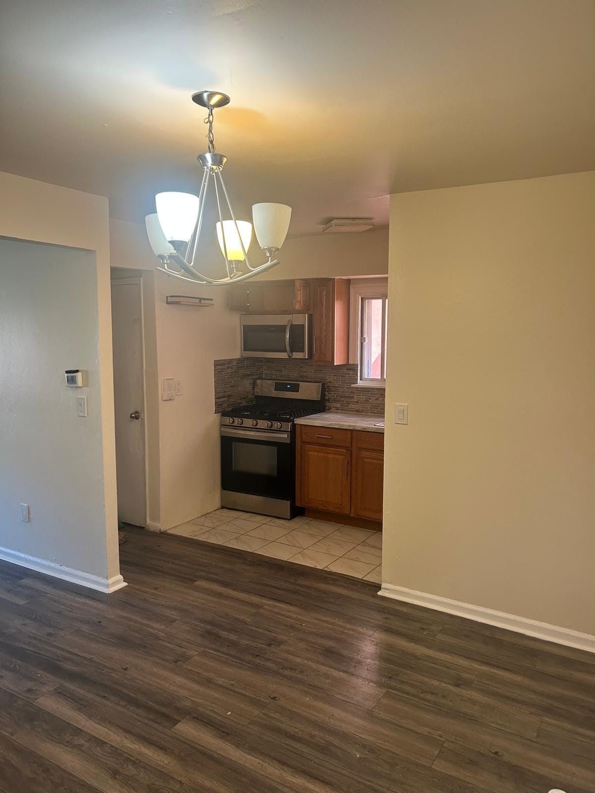 Dining/Kitchen - 3529 Kingsland Ave
