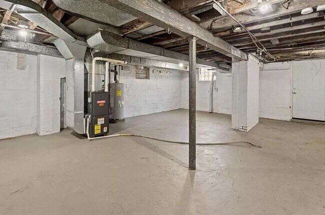 Building Photo - gle2905