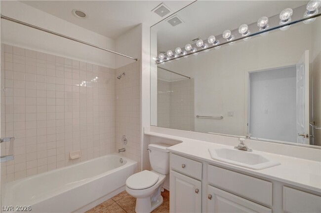 Building Photo - 9420 San Laguna Ct