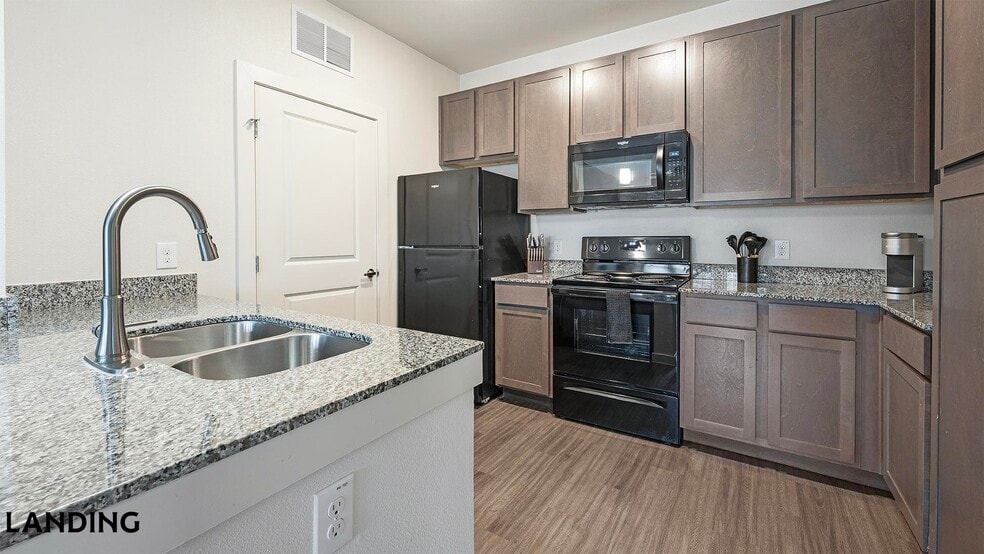 Building Photo - 2115 Windsor Blvd