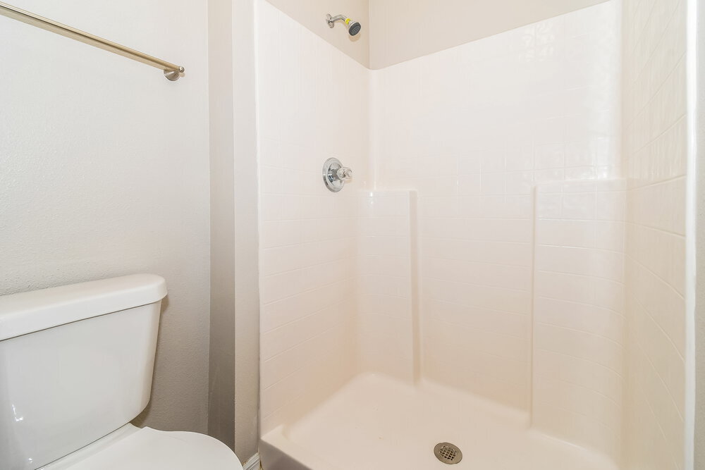 Building Photo - 11128 Lord Taylor Dr