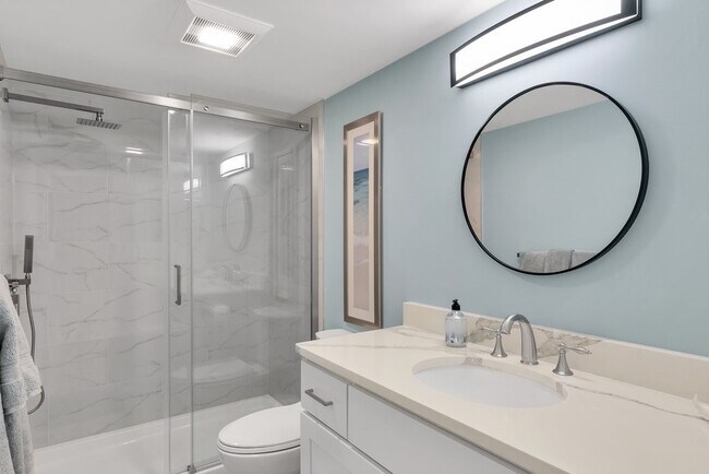 Building Photo - 33 Plantation Dr