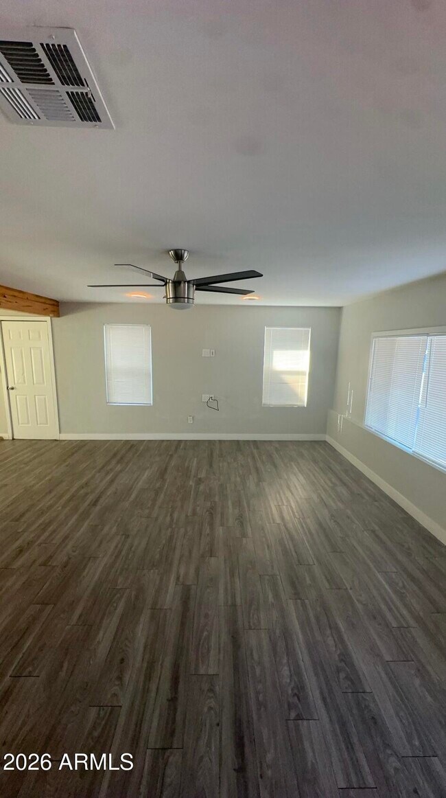 Building Photo - 3027 N 37th St