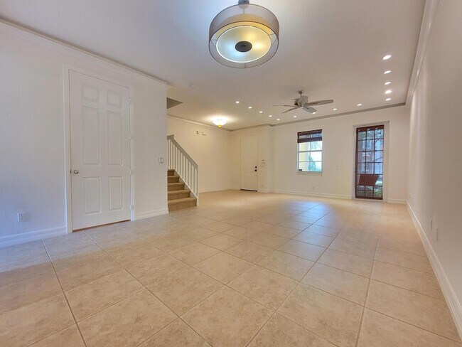 Building Photo - 142 Ennis Ln