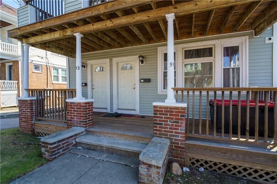 Building Photo - 51 Huxley Ave