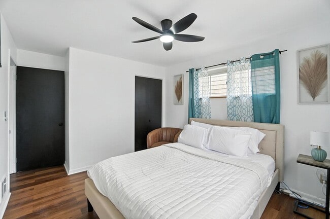 Building Photo - 2295 Deblin Dr